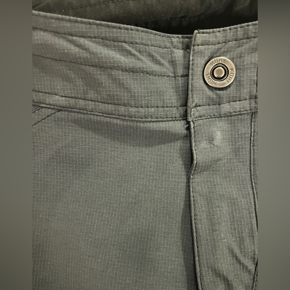 Kuhl Silencr Convertible pants/shorts size
30x30 hiking - dark gray - Picture 6 of 10